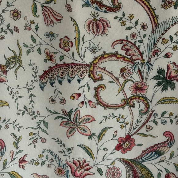 Max Studio Cream Pink Green Floral Sleeveless Blouse Size Medium - Picture 5 of 7